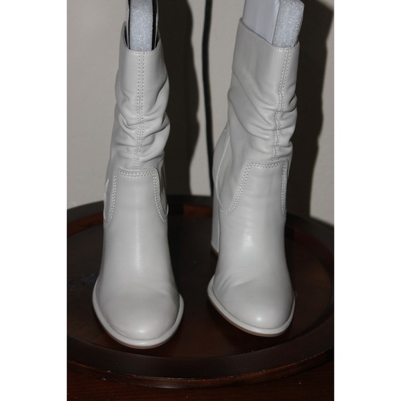 Steve Madden Shoes - Steve Madden Vector VECT01S1 Boot Women 6.5 Bone Leather Mid Calf‎ Bootie Sexy